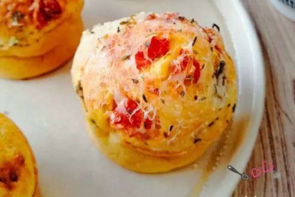 Bouchées muffin pizza. pour apéro dinatoire simple et gourmand