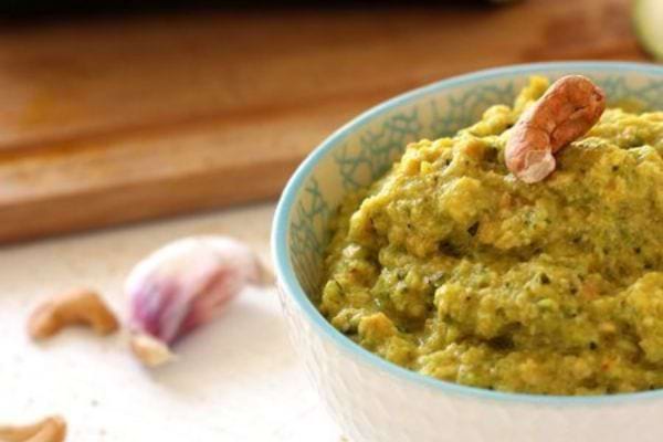 Tartinade verte aux courgettes pour apéro dinatoire maison original l'été