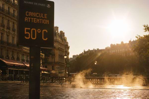 un épisode de canicule à 60° à paris