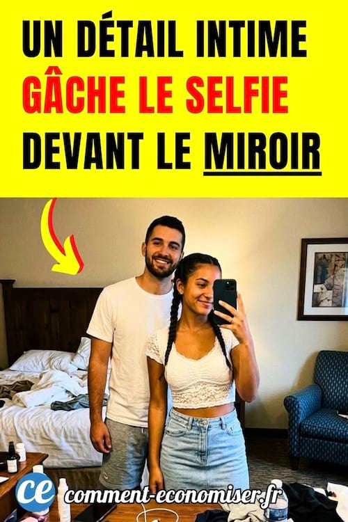 un jeune couple prend un selfie dans une chambre d'hôtel devant le miroir
