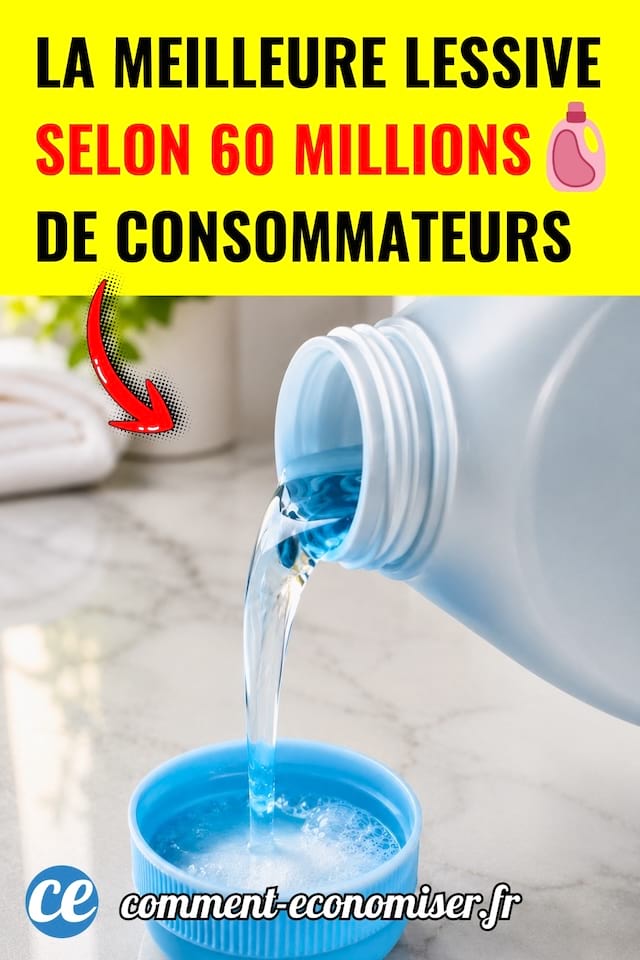 Une bouteille de lessive qui fait couler du liquide dans un bouchon