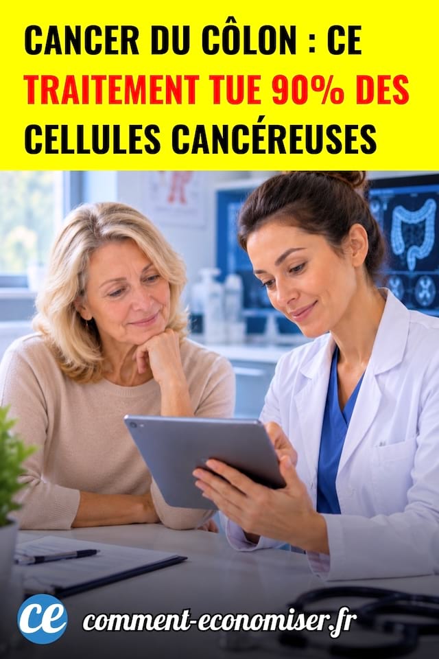 Une médecin avec une tablette à côté de sa patiente