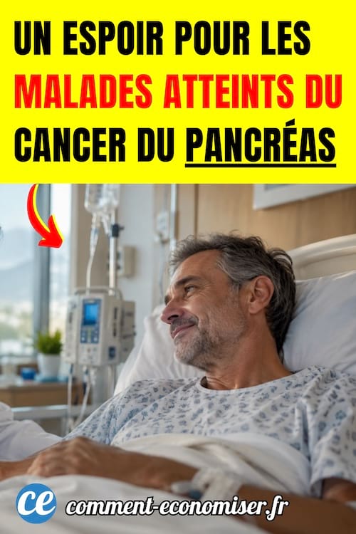 UN homme malade atteint du cancer du pancréas sourit à l'hôpital sur son lit