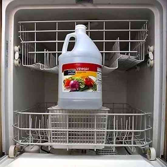 laver lave vaisselle avec vinaigre