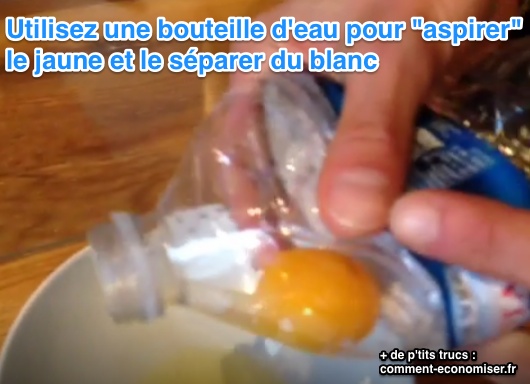 Jaune d'oeuf dans une bouteille en plastique 