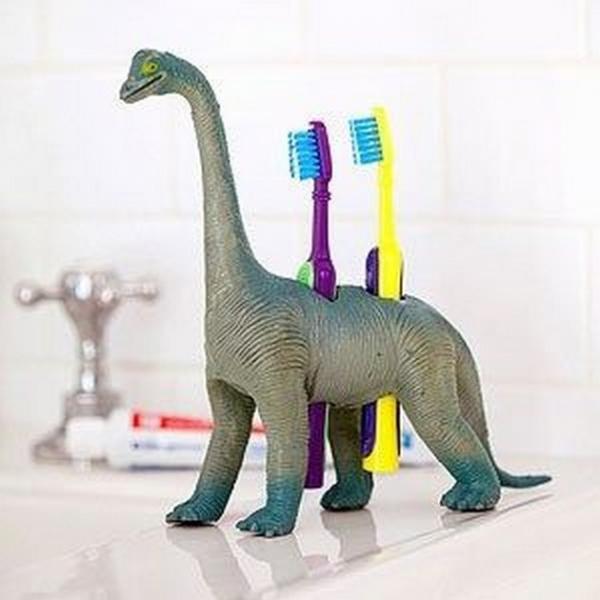 recycler en dinosaure en plastique en porte brosse à dents