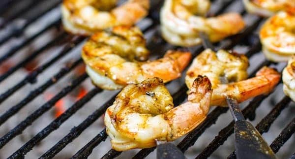 Pour rafraîchir votre maison, préparez vos repas à l’extérieur.