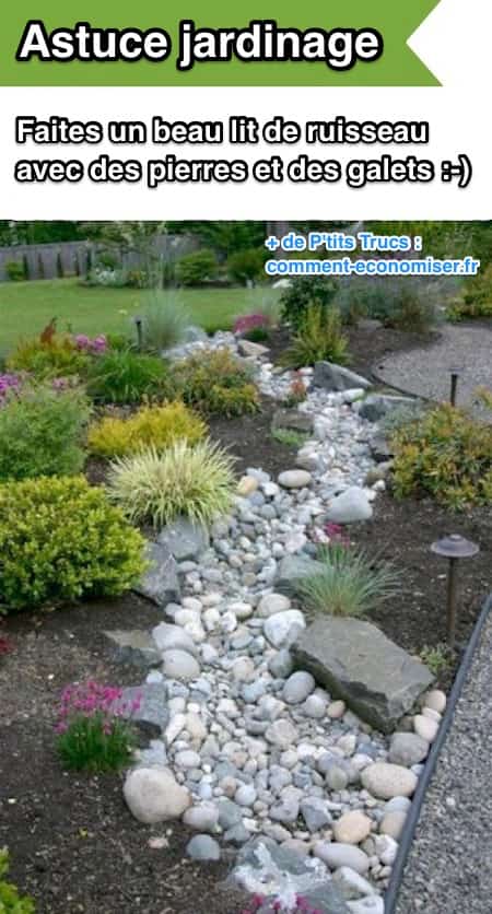 L'astuce de jardin pour un drainage amélioré est d'utiliser des pierres et des galets pour faire un lit de ruisseau.