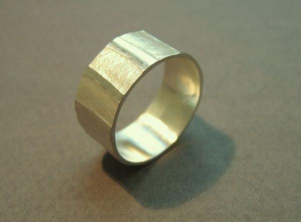 Anstelle der Bohne einen Ring anbringen