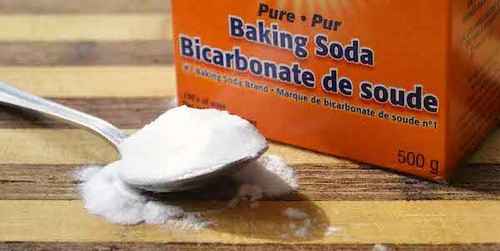 bicarbonate de soude pour détacher un tapis