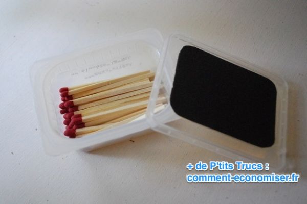 Mettez les allumettes dans un boite pour les garder seches