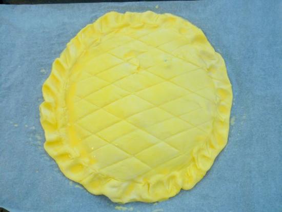 Déssiner des croisillons sur la galette