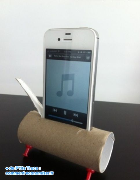 Enceinte iPhone en papier toilette