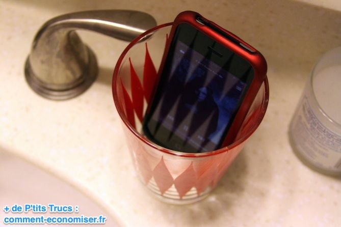 Verwenden Sie Glas als iPhone-Lautsprecher