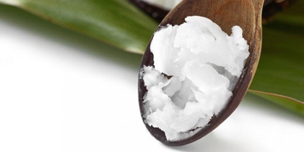 Est-ce que l'huile de coco est bénéfique pour lutter contre les aphtes ?