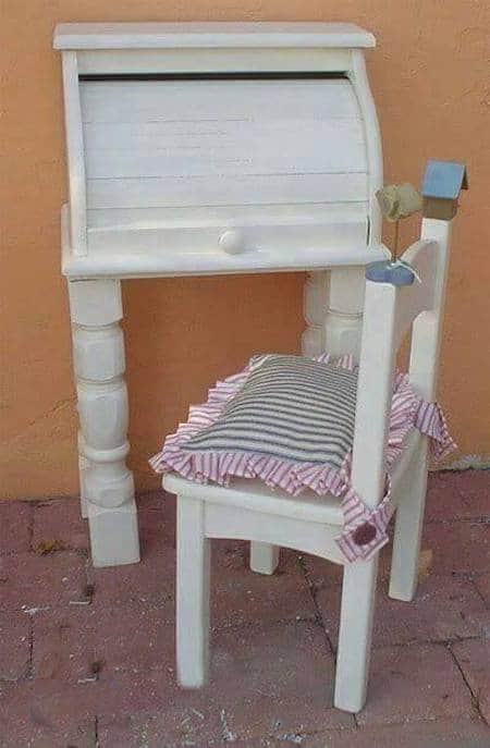 Projet déco : transformez une boîte à pain en bureau pour enfant