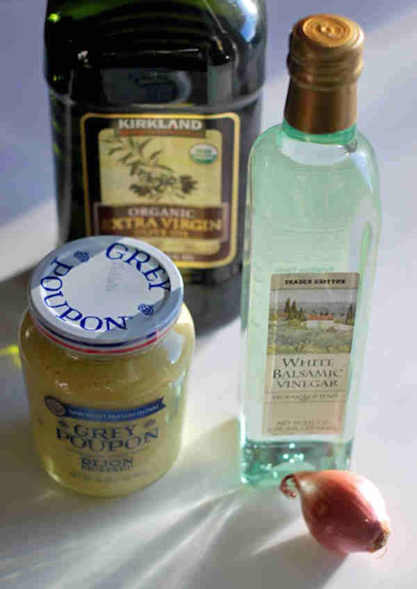 Quels sont les ingrédients nécessaires pour réussir sa vinaigrette maison ?