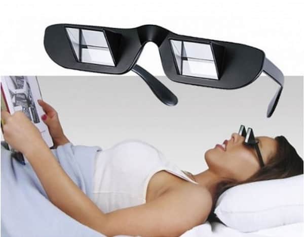Des lunettes pour lire dans le lit facile