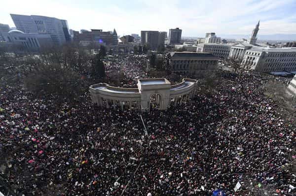 Marche à Denver contre Trump