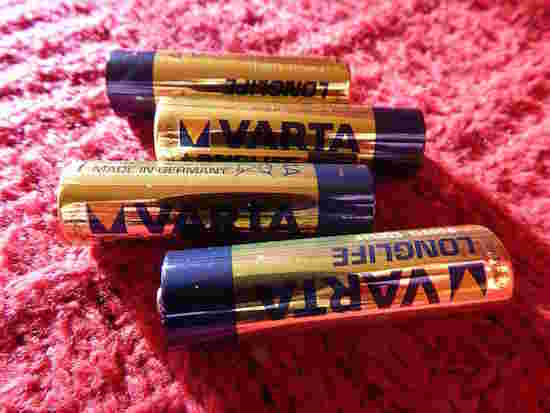 Ne rangez pas les piles au réfrigérateur