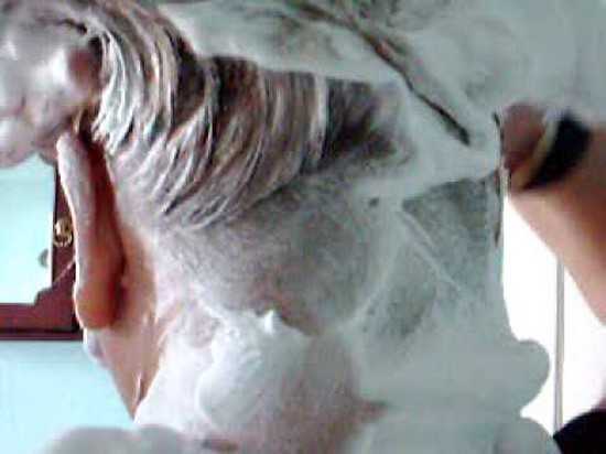 ne mettez pas trop de shampoing