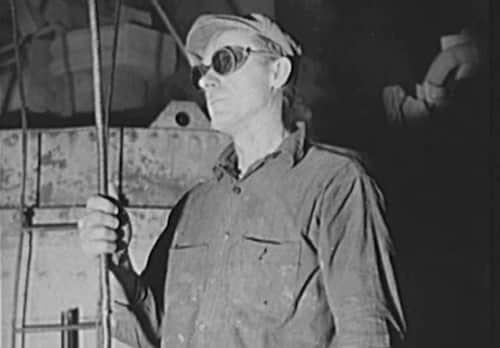 Votre grand-père en lunettes de soleil