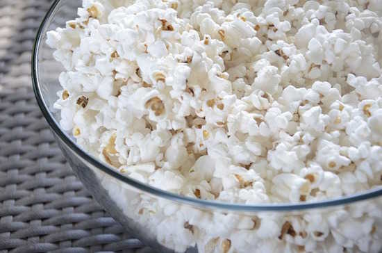 Pop corn au micro-ondes est mauvais pour la santé