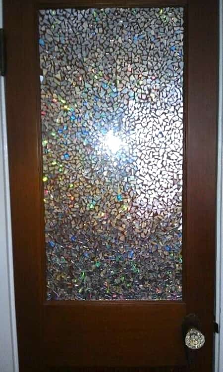 vitraux mosaïques avec vieux cd recyclés