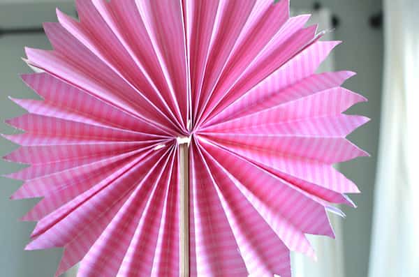 éventail en papier facile à fabriquer