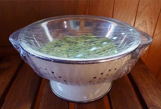 couvercle casserole avec bonnet de douche