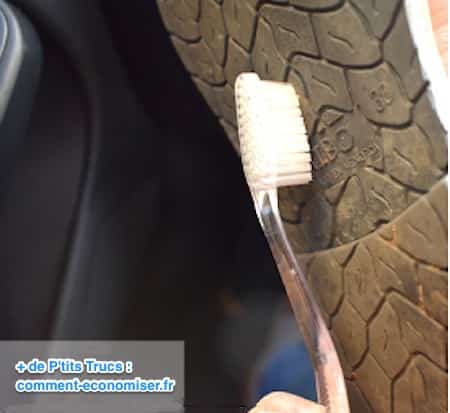 enlever boue semelle chaussure facilement