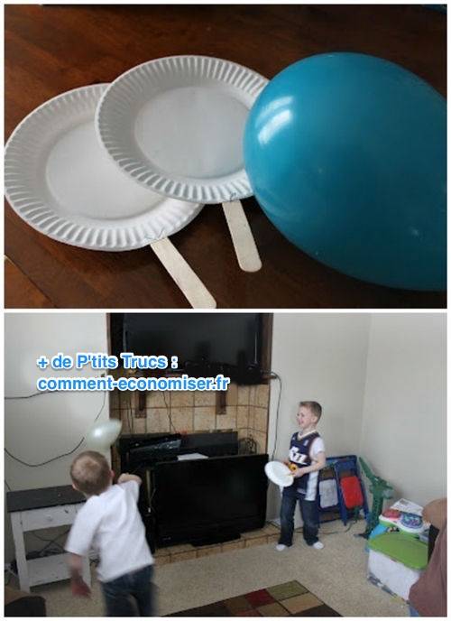 Ping-pong avec des ballons gonflables et des raquettes en assiette en carton