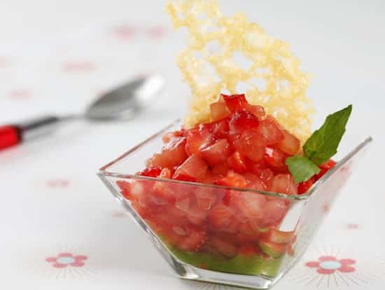 Tartare de tomates et oeufs de caille