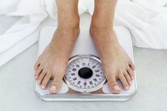 buvez régulièrement pour éviter la prise de poids