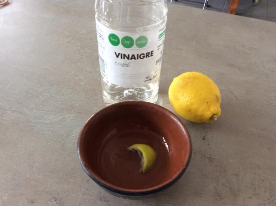 soigner une verrue avec du vinaigre blanc et du citron
