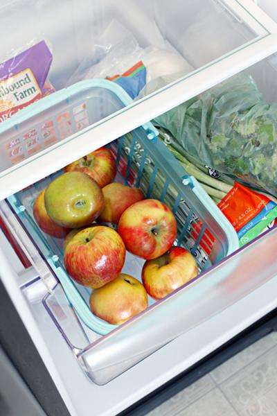 Mettez vos fruits dans de petits paniers