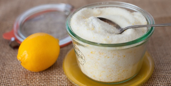 Saviez-vous qu'avec un simple citron, vous pouvez combattre la nausée ?