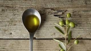 bienfaits-huile-olive-corps-sante-recettes