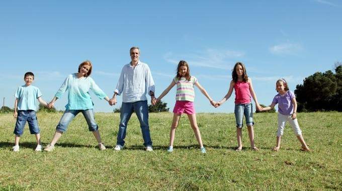 Carte Famille Nombreuse : Comment l'Obtenir Facilement ?