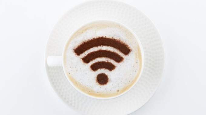 Des bornes WiFi gratuites en France en utilisant le service Fon.
