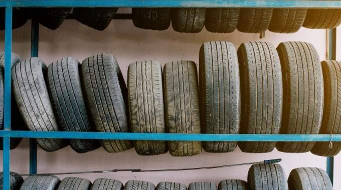 Recyclez vos anciens pneus.