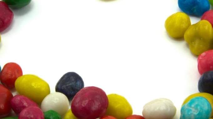 Recette Rafraîchissante pour l'Été : les Bonbons Glacés Lactés et Fruités.