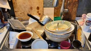 29 Astuces Pour Rendre la Vaisselle Bien Plus Facile