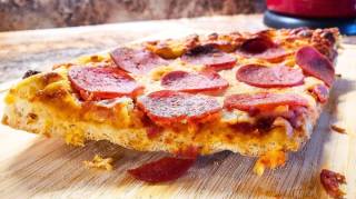 Peut-on Manger un Reste de Pizza Laisser Hors du Frigo Toute la Nuit