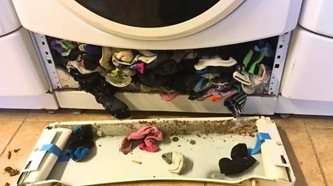 Pourquoi les Chaussettes Disparaissent Vraiment dans la Machine à Laver ?