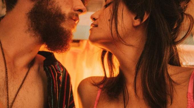 Les Jeunes Femmes ont 2 Fois Plus de Partenaires Qu'il y a 20 ans.