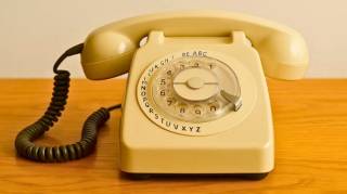 C'est Officiel le Téléphone Fixe Disparaît et Voici Quand votre Ligne va Cesser de Fonctionner