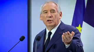 François Bayrou veut supprimer 2 jours fériés et propose ces dates