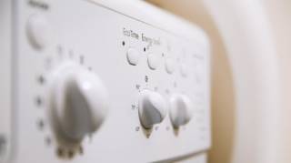 Machine à laver : le bouton magique qui élimine les mauvaises odeurs sans effort