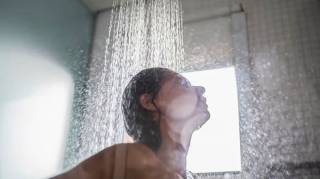 Prendre une douche juste après une séance de sport n'est pas une bonne idée